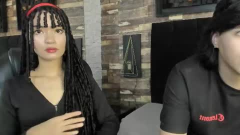 lyzziandjacob55 online show from June 25, 2026, 4:01 am