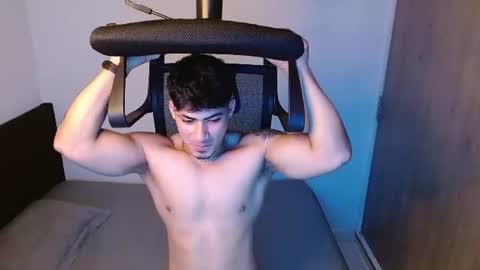 Snapshot of m1chaelx_ chatting on July 22, 2026, 11:07 pm MICHAEL online show from July 22, 2026, 11:07 pm