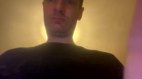 Snapshot of m1k4ey938849 chatting on April 2, 2026, 9:01 pm m1k4ey938849 online show from April 2, 2026, 9:01 pm