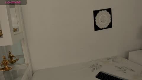 Mila online show from December 22, 2025, 3:42 pm