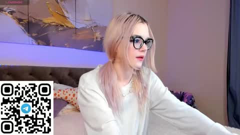 Snapshot of m1m1_angels chatting on March 5, 2026, 1:12 am Mimi GTM1 0200am-0945am Mon Tue Wed Thu Fri online show from March 5, 2026, 1:12 am