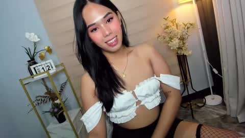 Snapshot of m1ssjanelana69 chatting on December 12, 2024, 12:59 am Janelovesu online show from December 12, 2024, 12:59 am