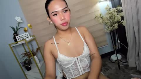 Snapshot of m1ssjanelana69 chatting on December 30, 2024, 12:54 am Janelovesu online show from December 30, 2024, 12:54 am