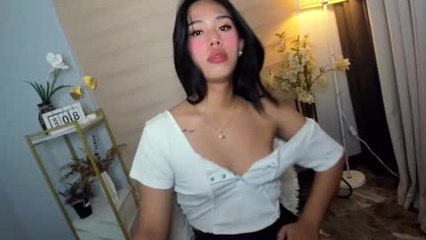 Snapshot of m1ssjanelana69 chatting on January 7, 2025, 7:17 pm Janelovesu online show from January 7, 2025, 7:17 pm