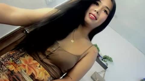 Snapshot of m1ssjanelana69 chatting on July 1, 2026, 11:37 pm Janelovesu online show from July 1, 2026, 11:37 pm