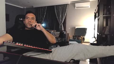 ready to cum online show from December 3, 2024, 7:33 pm