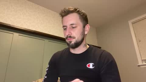 Snapshot of m_stephen chatting on February 7, 2026, 11:30 pm m_stephen online show from February 7, 2026, 11:30 pm