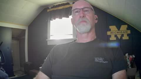 mac8181 online show from July 4, 2026, 10:43 am