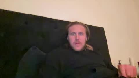 Snapshot of mac_drew chatting on February 15, 2025, 9:27 am mac_drew online show from February 15, 2025, 9:27 am