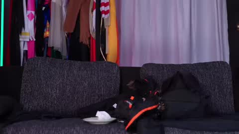 Mac Troy online show from February 22, 2025, 8:31 pm