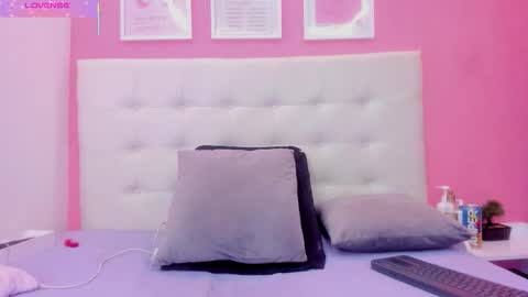 macarena_05_ online show from March 16, 2026, 1:55 am