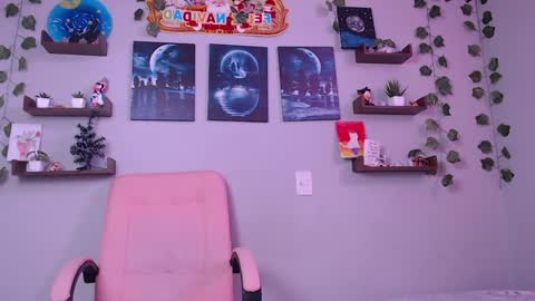 Macey Elliot Modelo Independiente online show from December 28, 2024, 4:20 pm