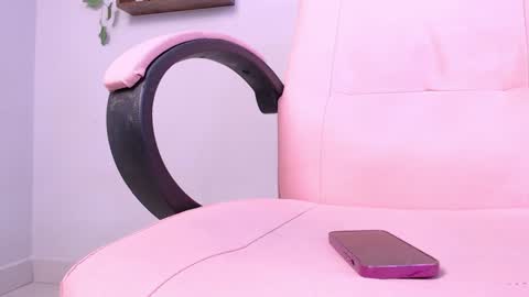 Macey Elliot Modelo Independiente online show from January 7, 2025, 9:14 pm