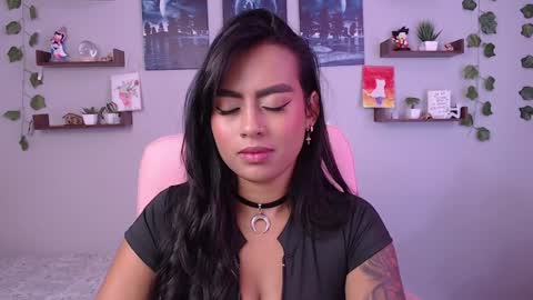 Macey Elliot Modelo Independiente online show from January 22, 2025, 2:56 pm