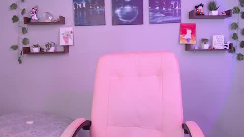 Macey Elliot Modelo Independiente online show from January 26, 2025, 3:25 pm