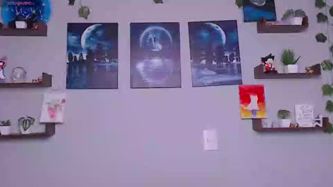 Macey Elliot Modelo Independiente online show from February 13, 2025, 1:15 pm