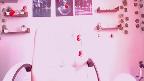 Macey Elliot Modelo Independiente online show from March 5, 2025, 2:01 pm