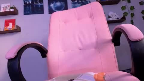 Macey Elliot Modelo Independiente online show from September 16, 2025, 11:22 am