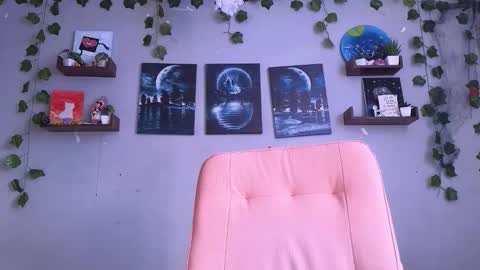 Macey Elliot Modelo Independiente online show from November 25, 2025, 2:39 pm