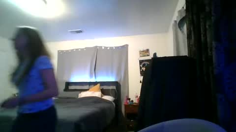 maceyloves online show from February 23, 2026, 3:26 am