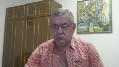 Macho online show from November 20, 2025, 7:13 pm