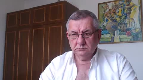 Macho online show from April 19, 2026, 3:00 pm