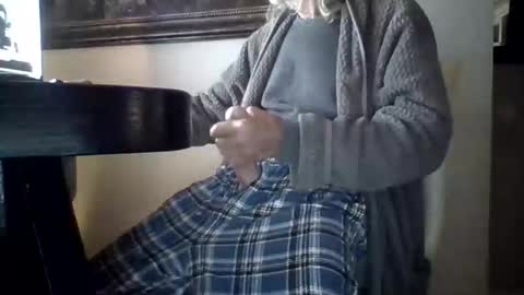 Snapshot of mack1960959307 chatting on November 1, 2025, 10:39 am Big mack 1 online show from November 1, 2025, 10:39 am