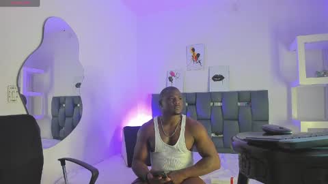 MACKBIG DICK im a damn dominant I like ATMs INSTAGRAM Edwinaragonc online show from April 17, 2026, 12:35 am