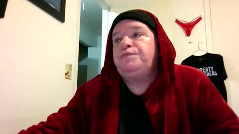 mackdocc001 online show from January 16, 2026, 11:42 pm