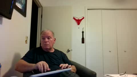 mackdocc001 online show from March 16, 2026, 3:27 pm