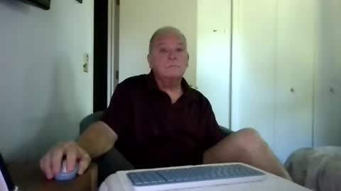 Snapshot of mackdocc001 chatting on July 19, 2026, 1:59 pm mackdocc001 online show from July 19, 2026, 1:59 pm