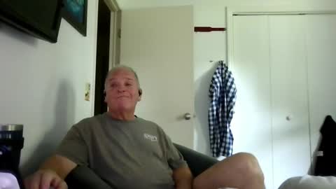 Snapshot of mackdocc001 chatting on July 23, 2026, 3:21 pm mackdocc001 online show from July 23, 2026, 3:21 pm