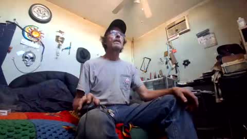 Snapshot of mackdog1369 chatting on November 16, 2025, 7:52 pm mackdog1369 online show from November 16, 2025, 7:52 pm