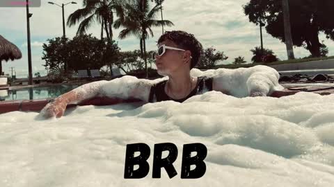 Snapshot of mackenziecameron chatting on January 28, 2025, 4:08 am MACKENZIE CAMERON online show from January 28, 2025, 4:08 am