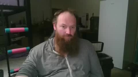 mackhere4u online show from April 7, 2026, 4:35 am