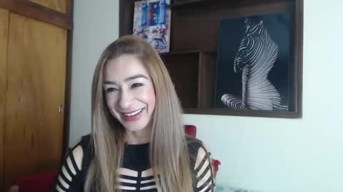 Dalila online show from March 4, 2025, 12:44 pm