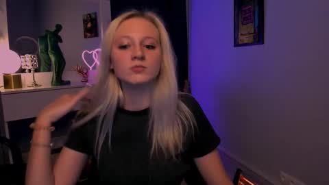 Ulis online show from February 12, 2025, 6:09 pm