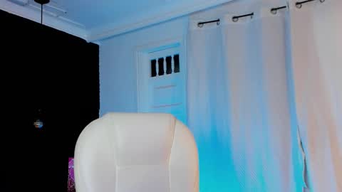  madame lilith  online show from October 26, 2025, 11:49 am