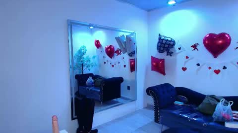 Snapshot of madame_scarllet chatting on February 19, 2026, 11:28 am Madame Scarllet online show from February 19, 2026, 11:28 am