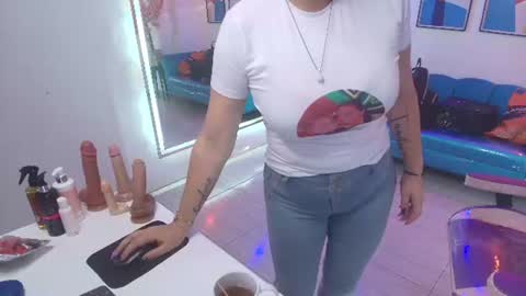 Madame Scarllet  online show from July 29, 2026, 11:41 am