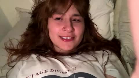 Snapshot of madamme_devorah chatting on April 7, 2026, 5:41 am Meleena redhead Maria Black hear online show from April 7, 2026, 5:41 am