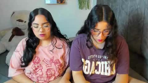 Maddie and Chelsea online show from December 22, 2025, 11:18 am