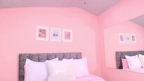 Maddie online show from September 18, 2025, 9:06 pm