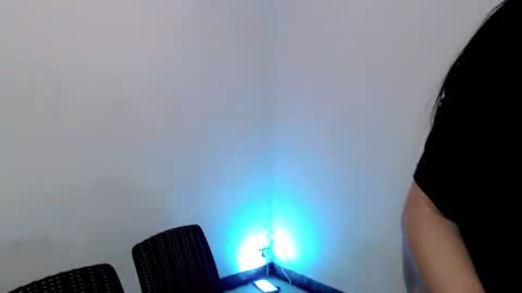 Im ZY DONT FORGET TO FOLLOW ME - online show from January 19, 2025, 9:13 pm