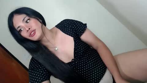 Im ZY DONT FORGET TO FOLLOW ME - online show from November 2, 2025, 5:15 pm