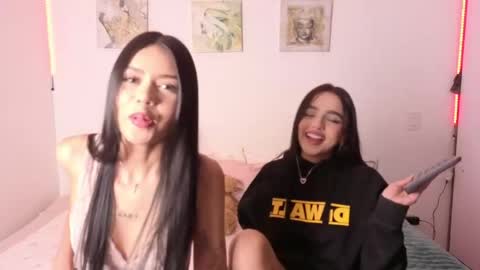 Snapshot of maddiexcooper chatting on May 19, 2026, 2:18 am maddiexcooper online show from May 19, 2026, 2:18 am
