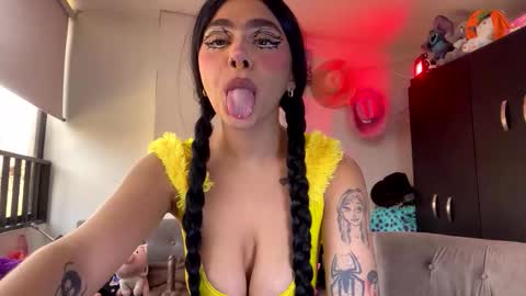 Maddie online show from April 4, 2026, 6:49 pm