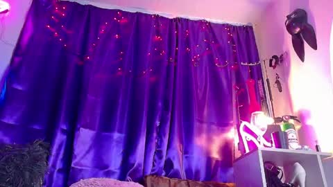 Miss Lust online show from April 16, 2026, 4:30 pm