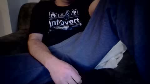 Maddinho2017 online show from March 17, 2026, 6:39 am