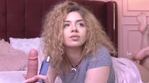 Snapshot of maddisonblush chatting on July 6, 2026, 7:27 am Maddison online show from July 6, 2026, 7:27 am